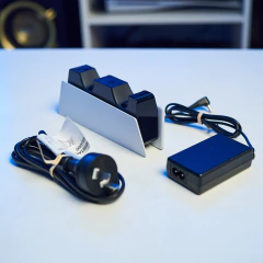 Imagen de Estación de recarga para DualSense PS5